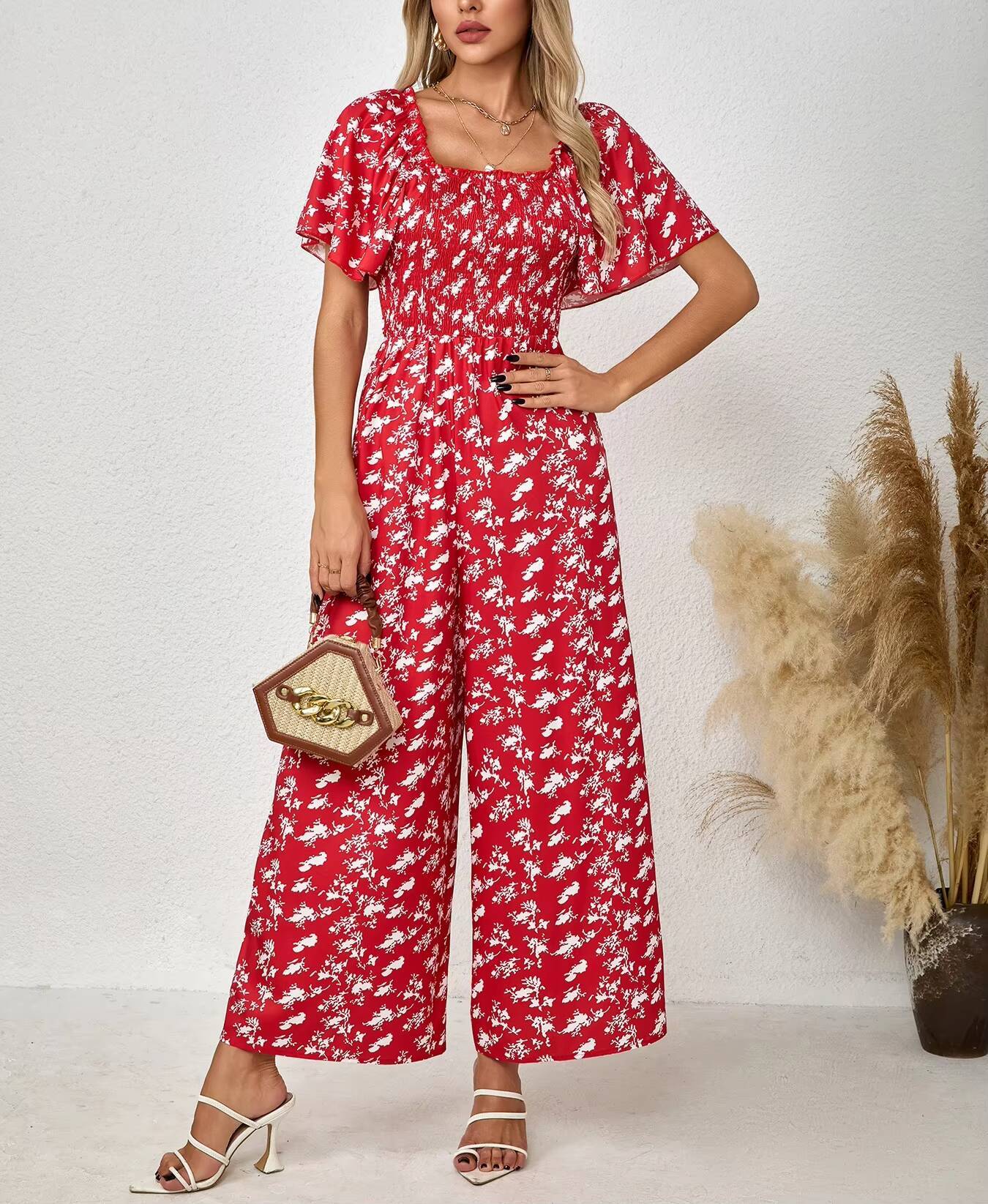 Macacão Feminino Vermelho com  - Romper Floral Print avaliação e preço
