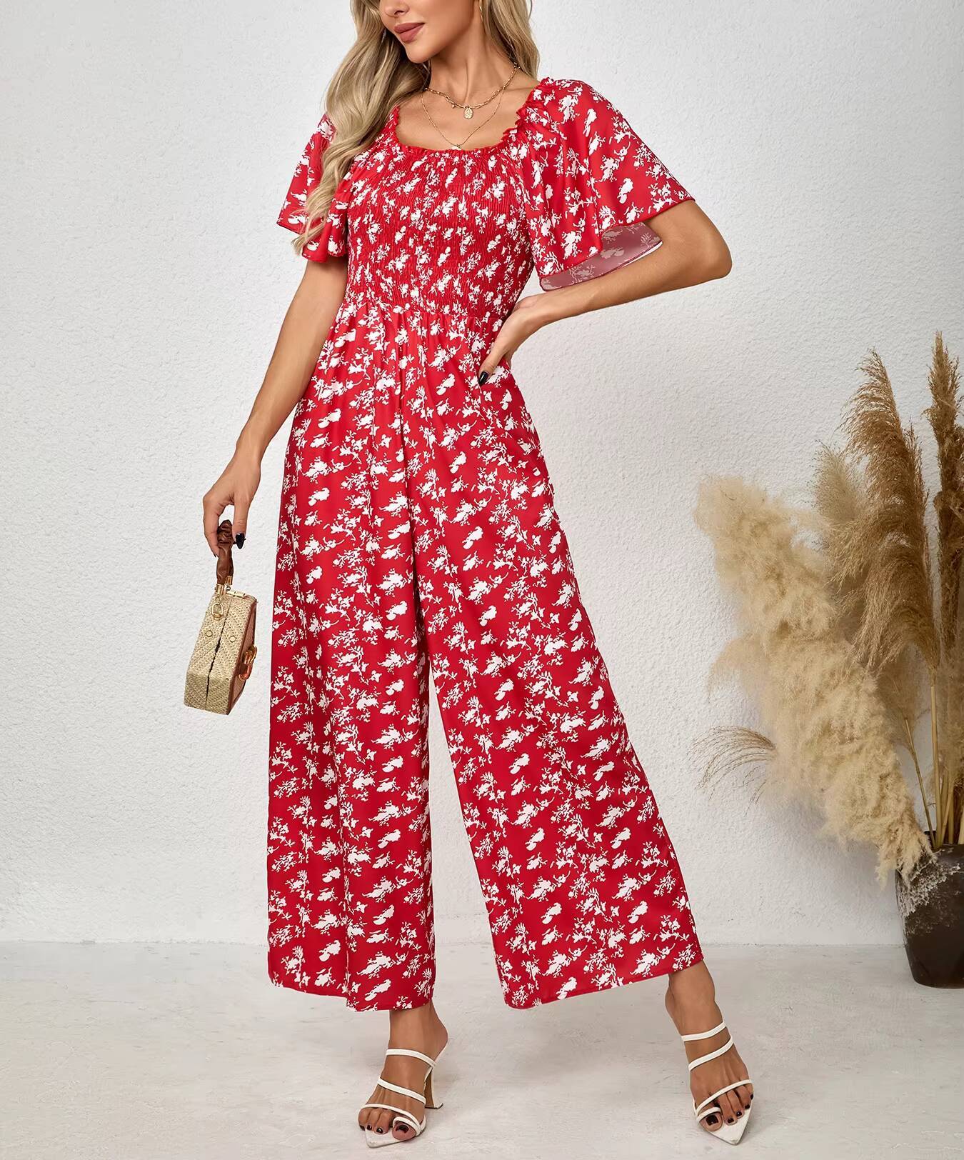 Macacão Feminino Vermelho com  - Romper Floral Print avaliação e preço